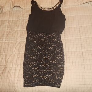 Enfocus Studio Black and Cream Lace Mini Dress